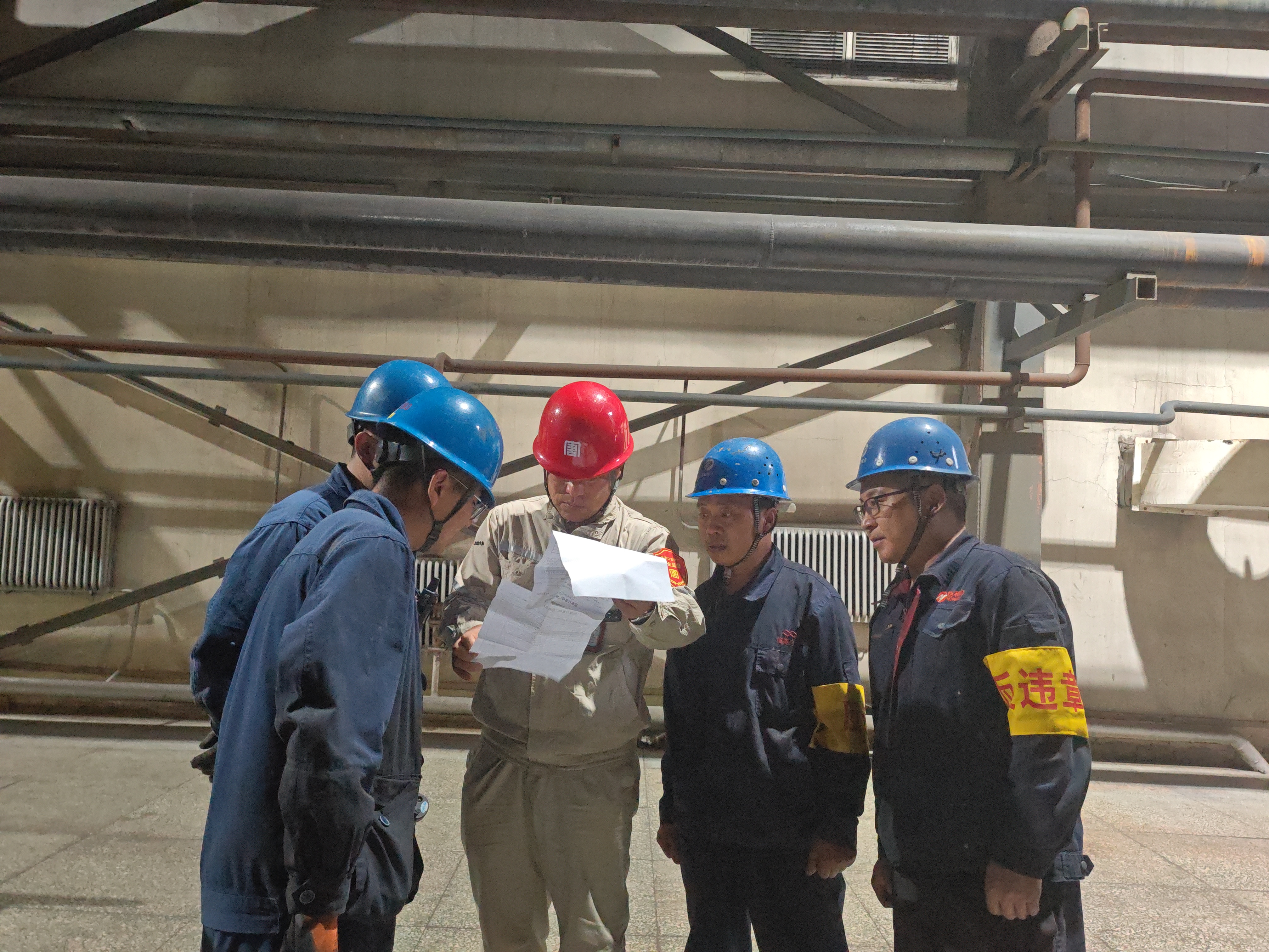 2(2)——違章人員督查現場.jpg