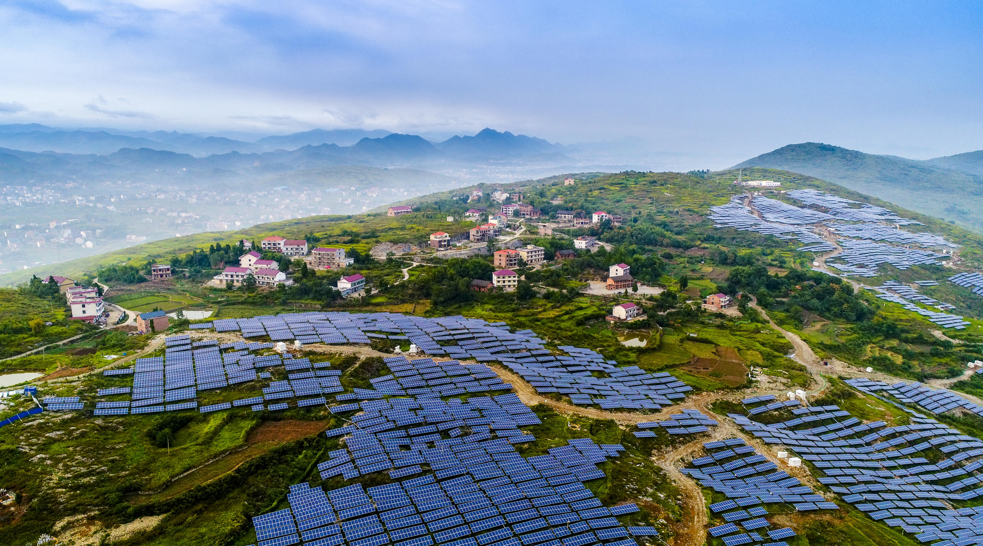 新能源基地化開發與鄉村振興緊密結合.jpg